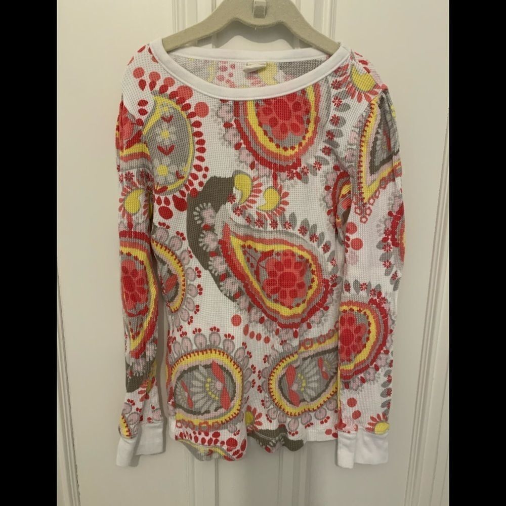 Pink and yellow paisley thermal size large 10-12